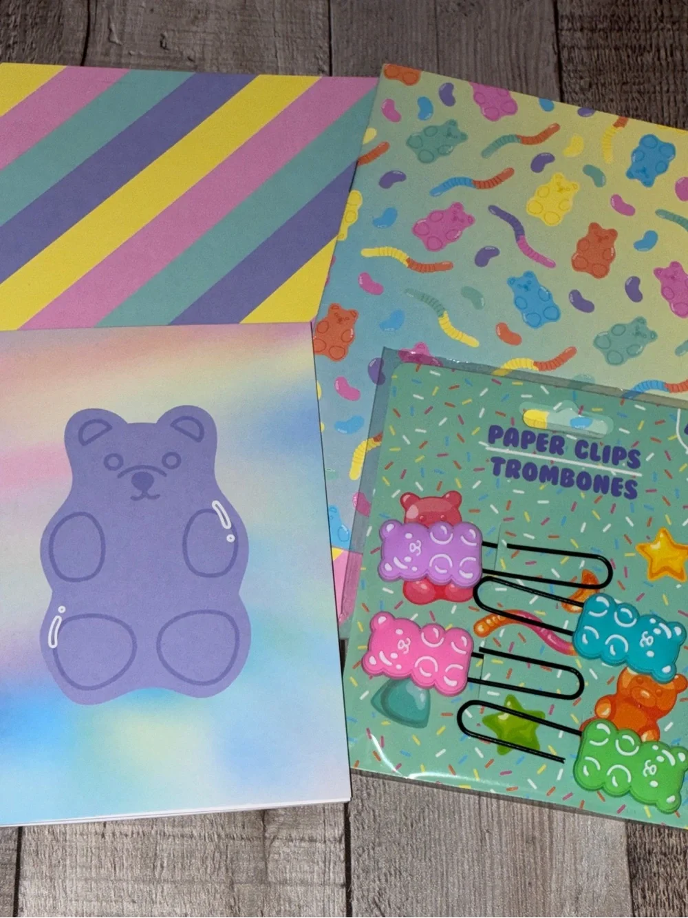 Gummy Bear Notebook Set w/Paper Clips